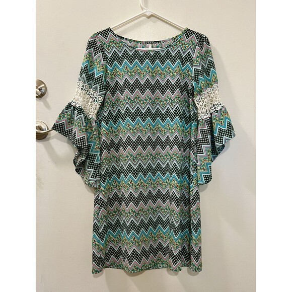 Trinity Womens Green Floral and Geometric Print Bell Sleeve Shift Dress - Small - Picture 4 of 9